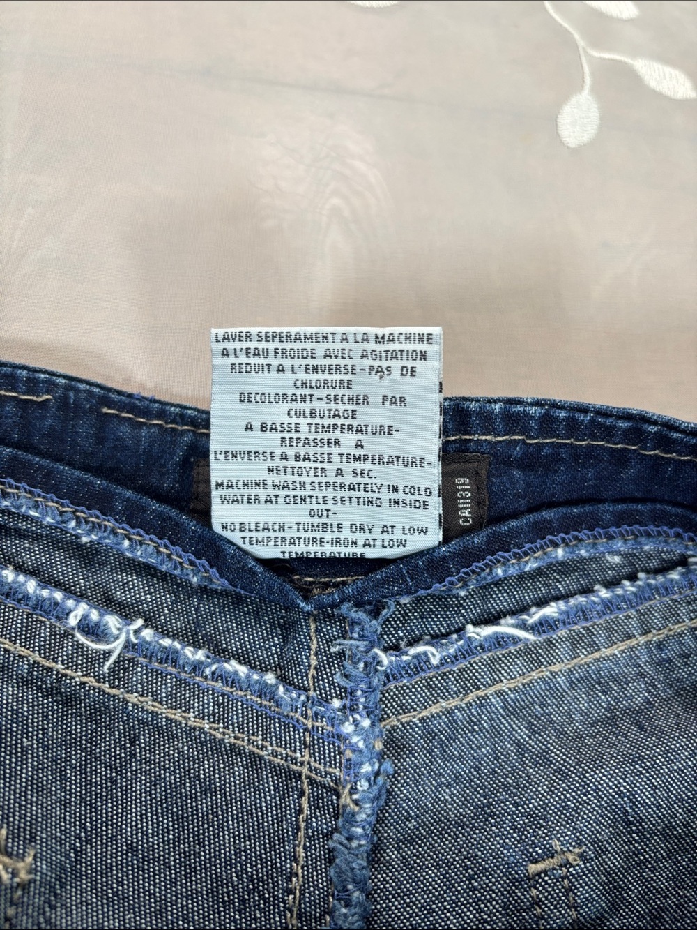 VTG Y2K Garage Dark Blue Denim Patch-Pocket Shorts Woman SZ 7 Summer mid-Waist - Picture 3 of 13